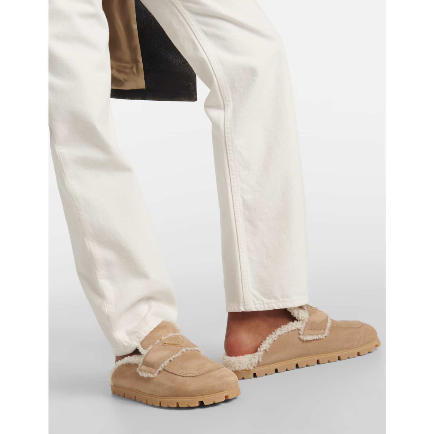 Shearling slippers