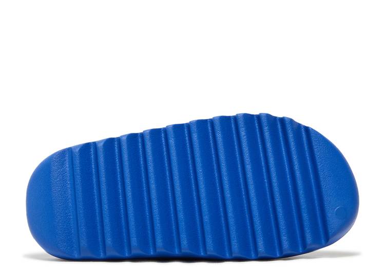 Yeezy Slide "Azure"