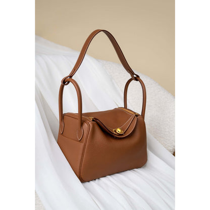 HERMÈS Lindy 26 shoulder bag